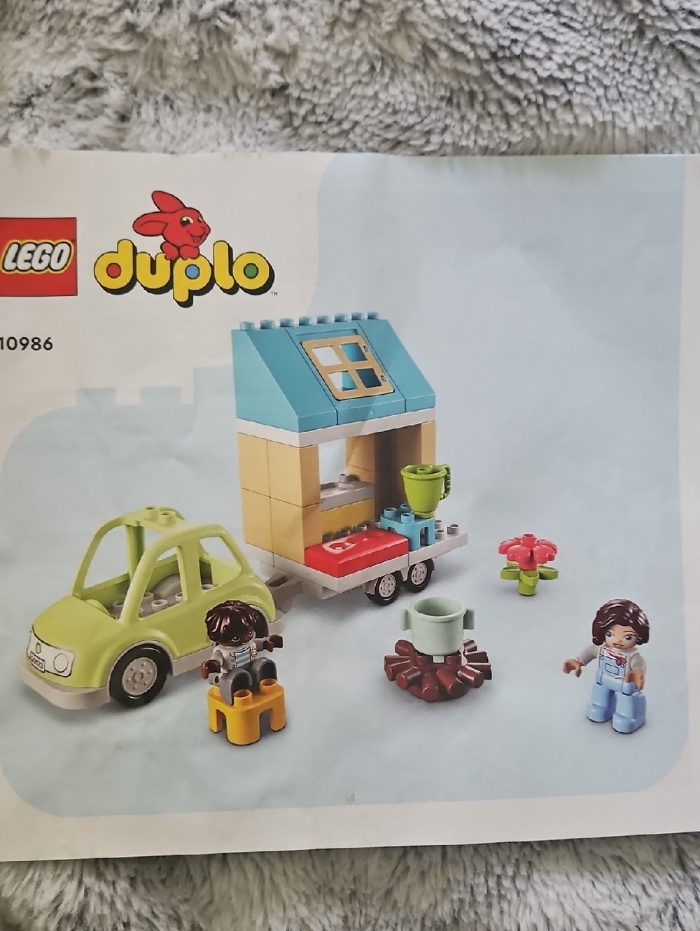 Lego DUPLO Camper Trailer Playset in Light Green and Light Blue